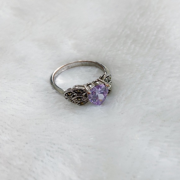 Amethyst Heart Ring Size 10 - Picture 1 of 6